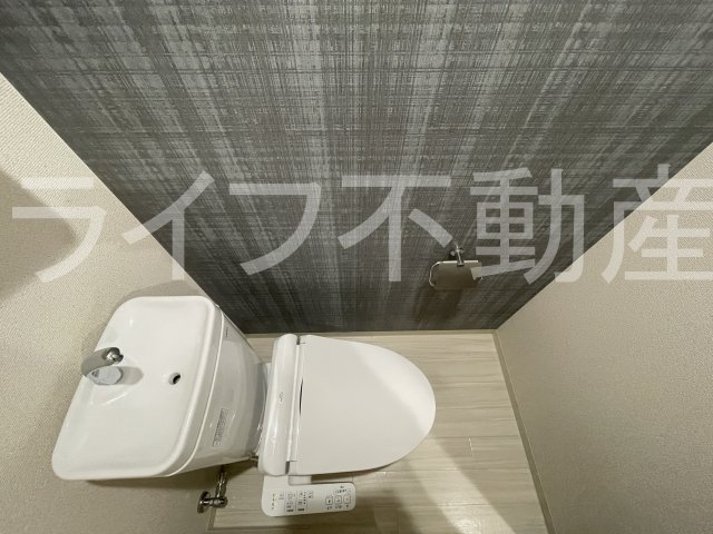 トイレ　トイレもきれいです