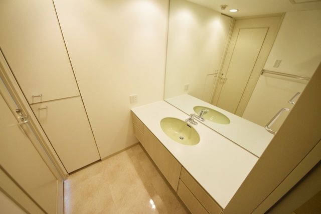 洗面設備　■参考