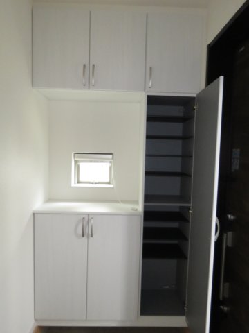 収納　シューズクローク