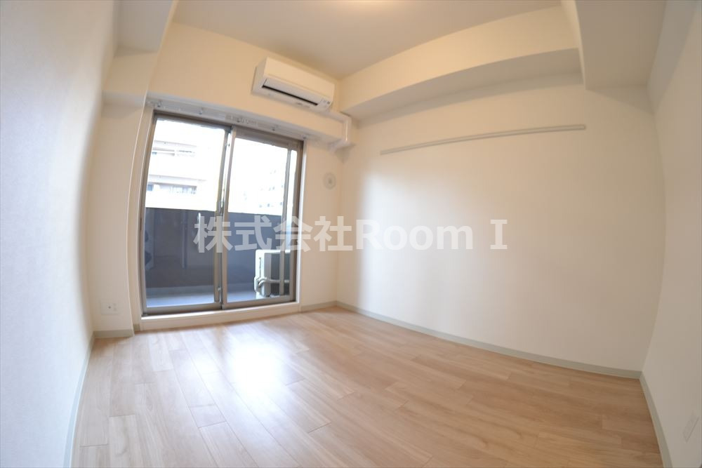 居室・リビング　ゆったり過ごせるリビングです ※反転タイプ