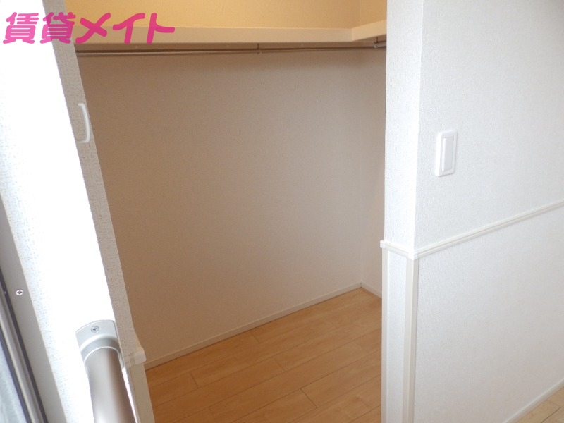 収納　同物件別室の画像です