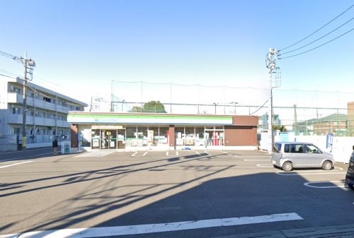 コンビニ　ファミリーマート 登戸中央店（コンビニ）まで507m