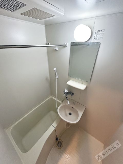 バス・シャワールーム　浴室暖房乾燥機付きバスルーム♪♪