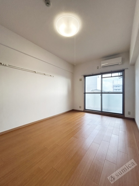 居室・リビング　南向きで日当たり良好です♪♪