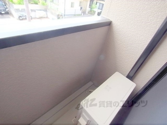 バルコニー　南東向きなので日当たり良好。