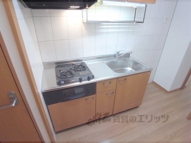 キッチン　２口コンロ付システムキッチン