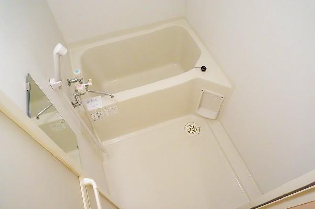 バス・シャワールーム　浴室