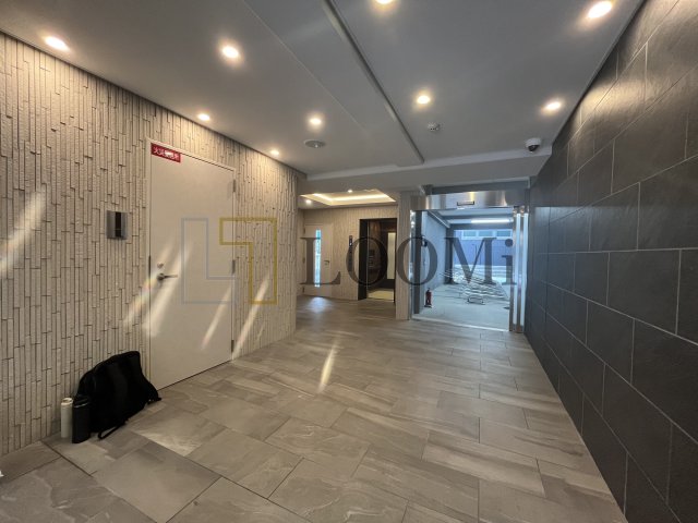 ロビー　コンフォリア・リヴ大阪本町　ロビー