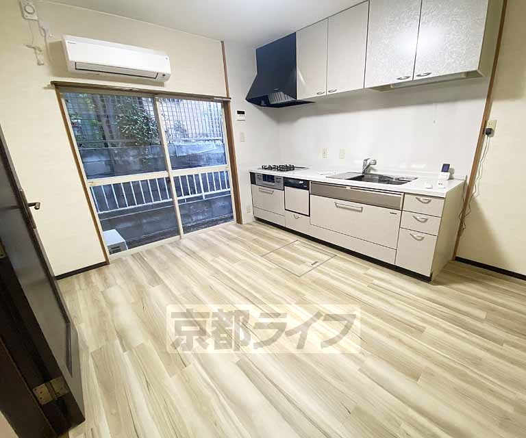 居室・リビング　ＪＲ沿線徒歩圏内の貸家です