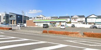 コンビニ　ファミリーマート半田南大矢知店（コンビニ）まで339m
