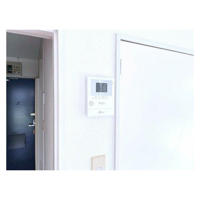 セキュリティ　来訪者の確認のできるモニタ付インターホン