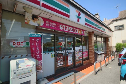 コンビニ　セブンイレブン江戸川北葛西店（コンビニ）まで571m