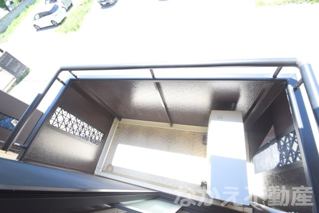 バルコニー　バルコニーがあります