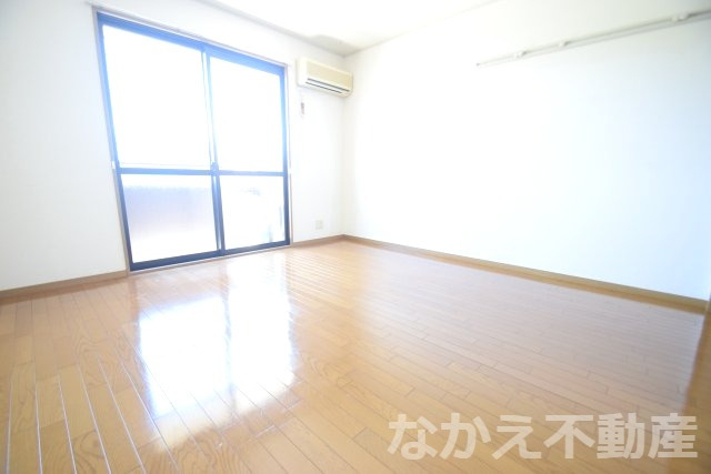 居室・リビング　ゆったり過ごせるリビングです