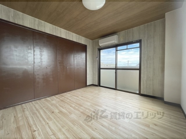 居室・リビング　洋室