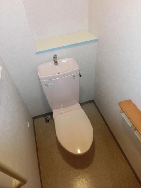 トイレ　ウォシュレット設置可