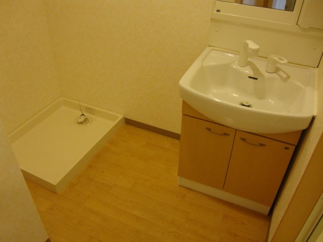 洗面設備　洗髪洗面化粧台