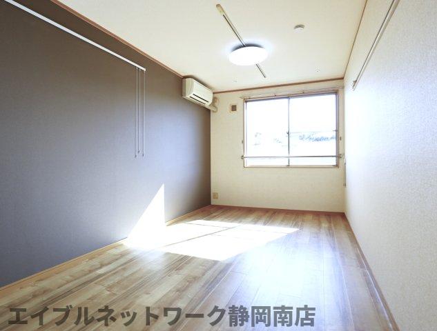 居室・リビング　ゆったり過ごせるリビングです