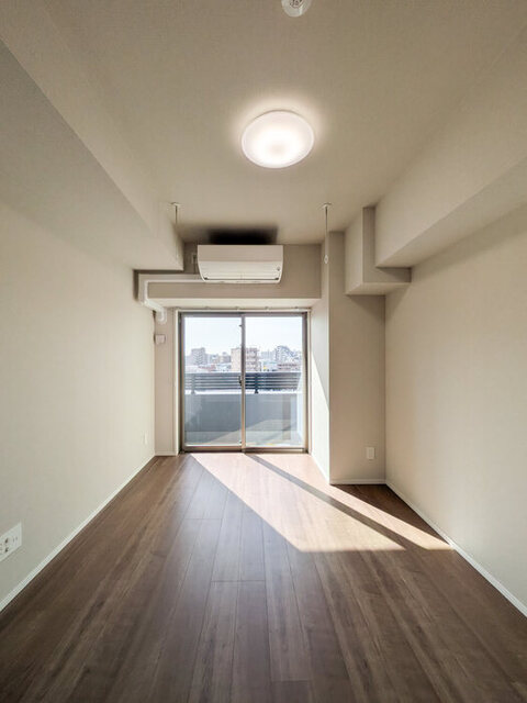 その他部屋・スペース　洋室６．８帖？