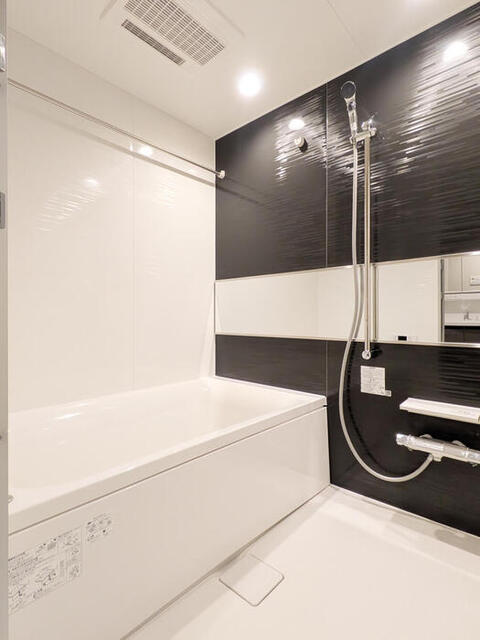 バス・シャワールーム　浴室