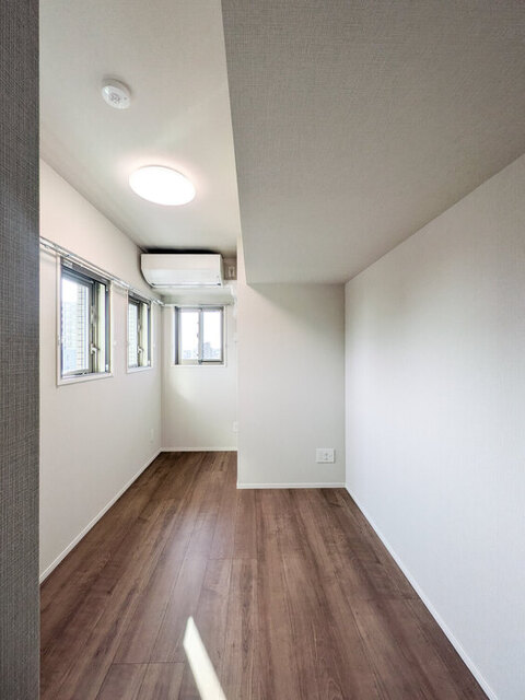 その他部屋・スペース　洋室５．３帖？