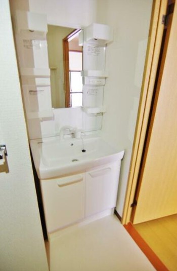 洗面設備　人気の独立洗面台