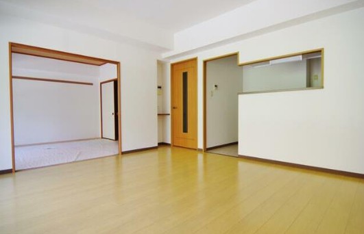 居室・リビング　12.9帖リビング