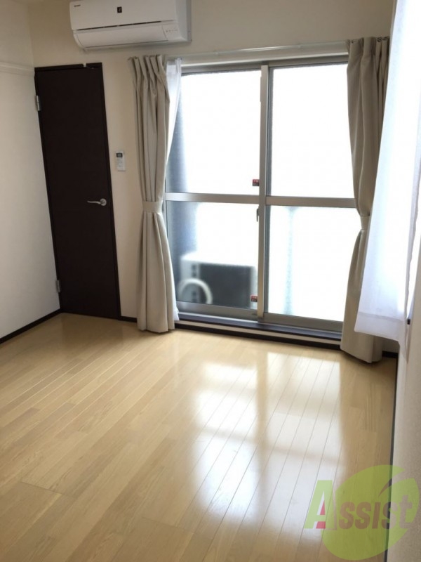 居室・リビング　明るくて落ち着いたお部屋♪