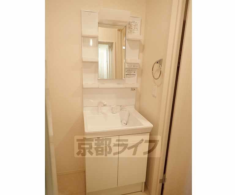 洗面設備　シャンプードレッサーです。