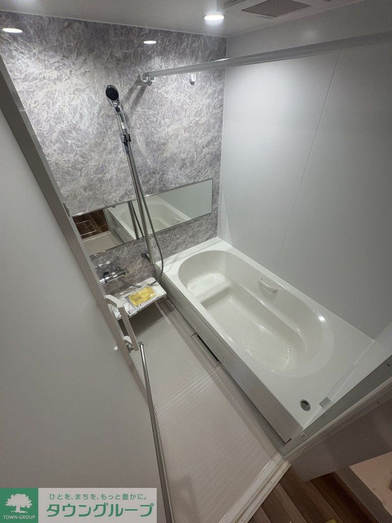 バス・シャワールーム　バス