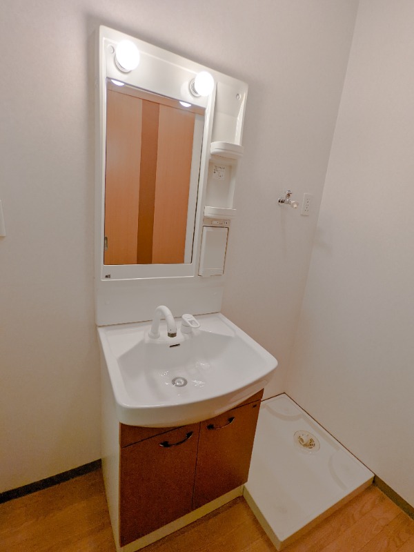 洗面設備　図面と現状に相違がある場合には現状を優先