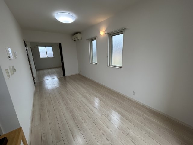 居室・リビング　※2階の別部屋です。