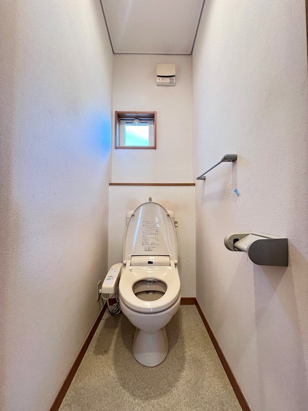 トイレ　※温水洗浄便座 ２F部分