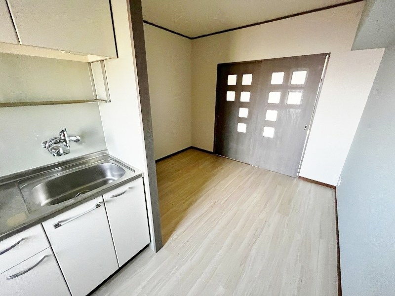 居室・リビング　★DK8帖★