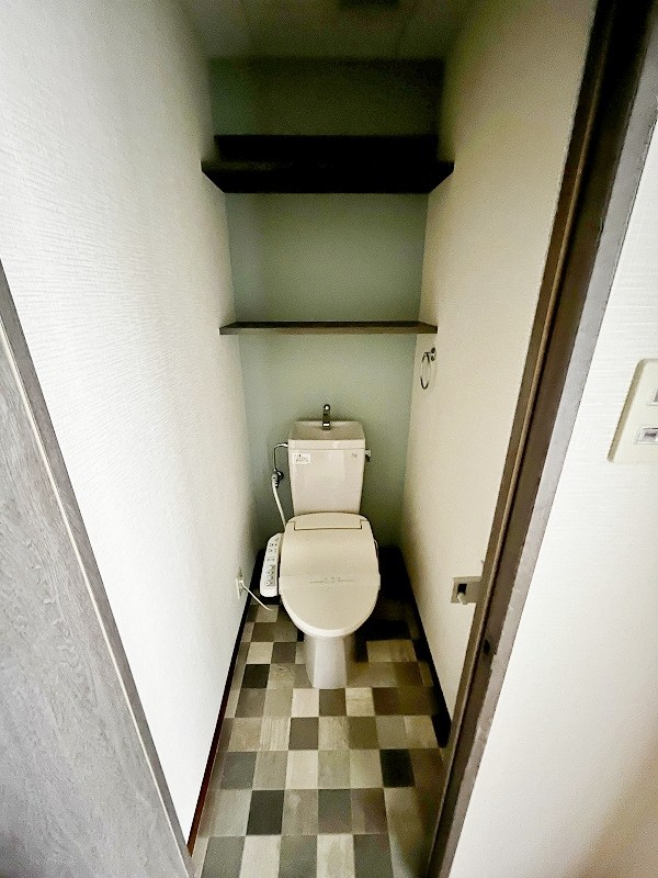 トイレ　★温水洗浄便座トイレ★