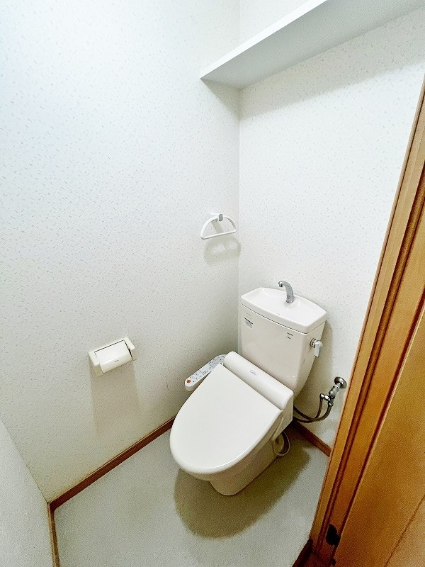 トイレ　★温水洗浄便座トイレ★