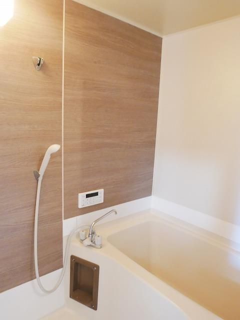 バス・シャワールーム　お風呂です