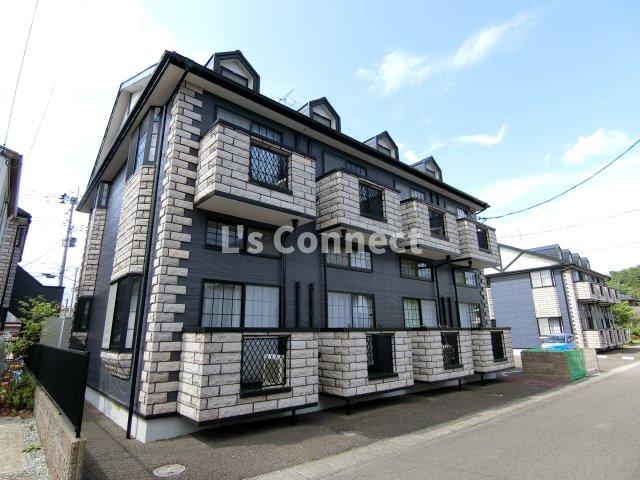 建物外観　２階建てのアパートです。