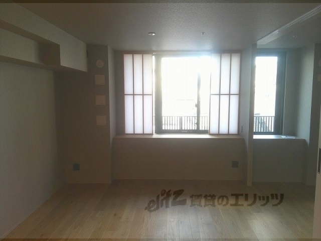 居室・リビング　リビング