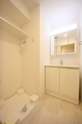 洗面設備　スプランデッド中之島DUE