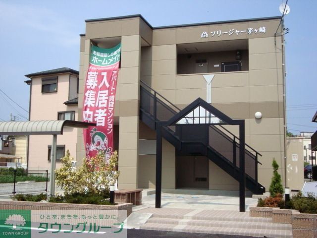 建物外観　エントランス