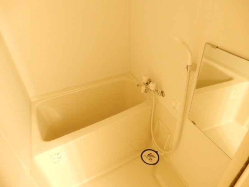 バス・シャワールーム　図面と現状に相違がある場合には現状を優先