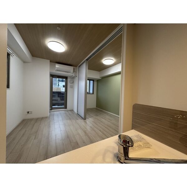 居室・リビング　※別室の参考写真の為、現況優先です。