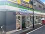 コンビニ　ファミリーマート 東長崎駅南店（コンビニ）まで519m