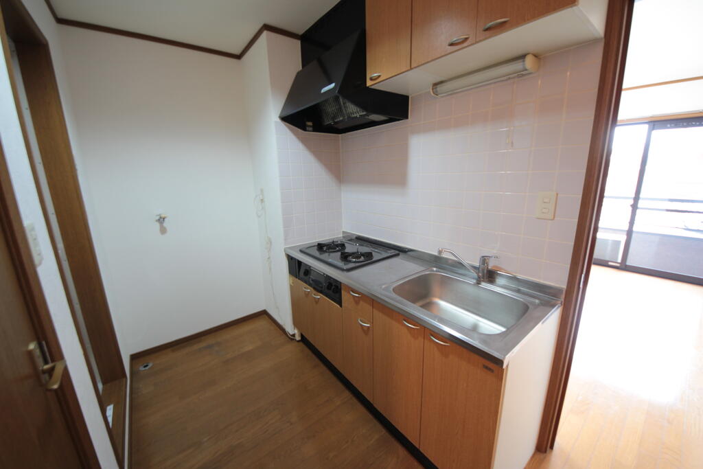 キッチン　※写真は別部屋です
