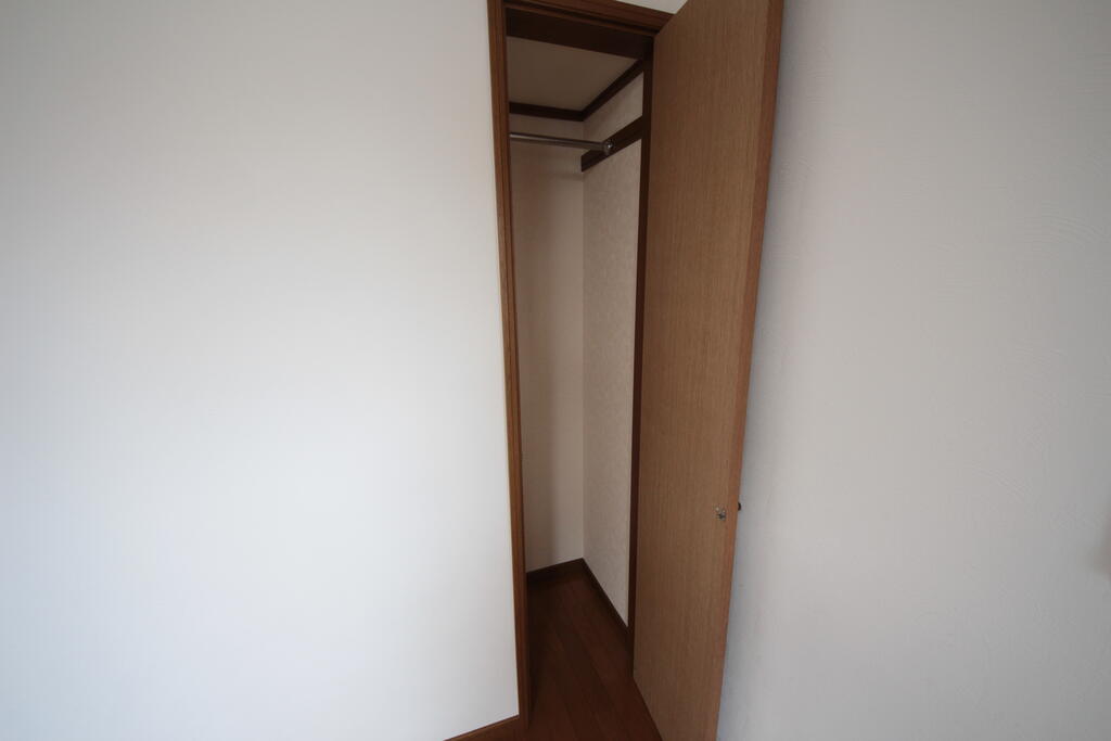 収納　※写真は別部屋です
