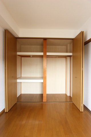 収納　グレース府中