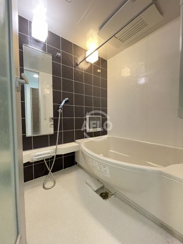 バス・シャワールーム　BRAVI南堀江（ブラービ南堀江）　浴室