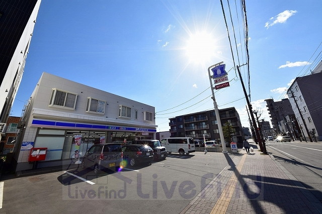 コンビニ　ローソン札幌豊平7条十丁目店（コンビニ）まで492m