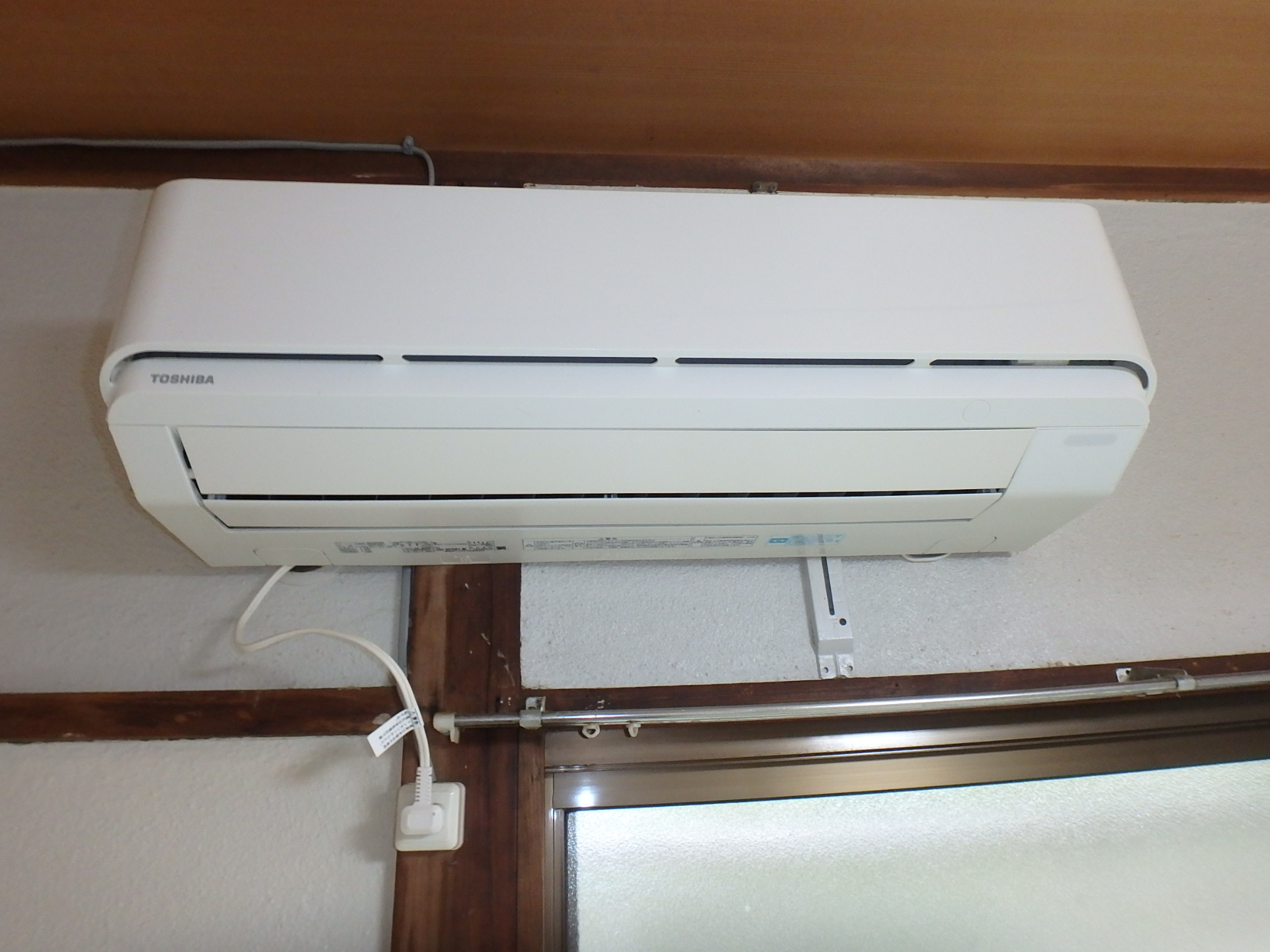 居室・リビング　エアコンは残置物です。